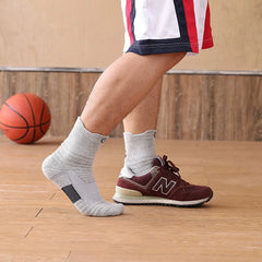 Breathable Basketball Socks Outdoor Cycling Socks Sports Socks Protect Feet Wicking Bike Running Football Sport Socks Men Socks